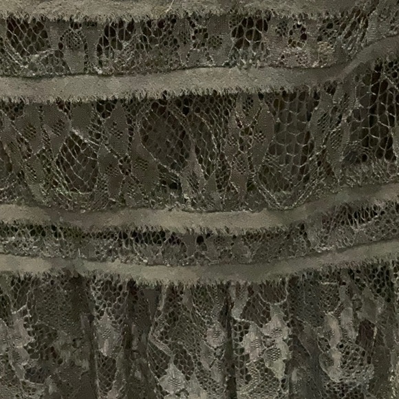 -Juliette Longuet lace dress. Size 4 Like new. Side zip. French designer. - Picture 4 of 10